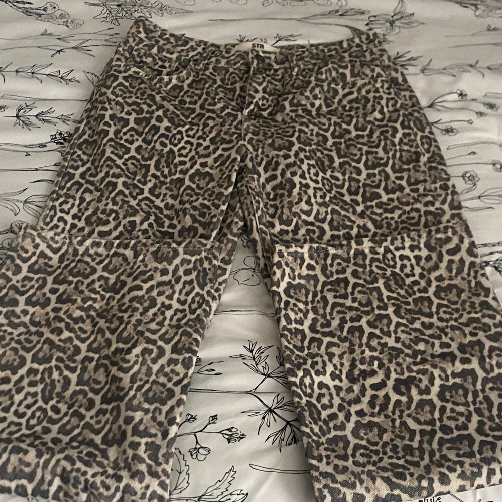 Stradivarius Leopard Print Wide Leg Jeans